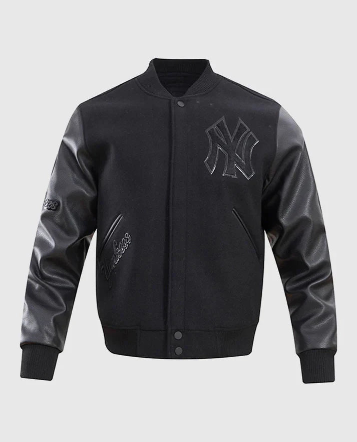 MLB New York Yankees Mens Varsity Jacket