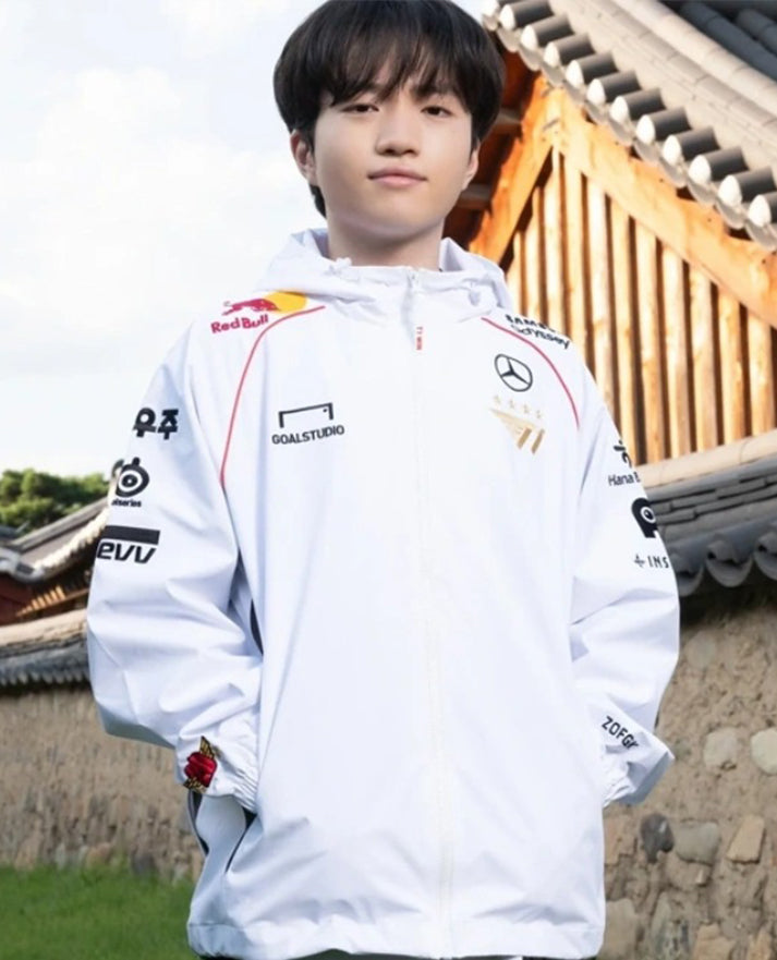 T1 2024 Worlds Jacket